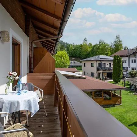Landgasthof Dorfstadl イン ケセン