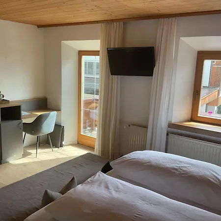 Landgasthof Dorfstadl Inn