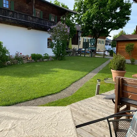 Landgasthof Dorfstadl Inn Kossen